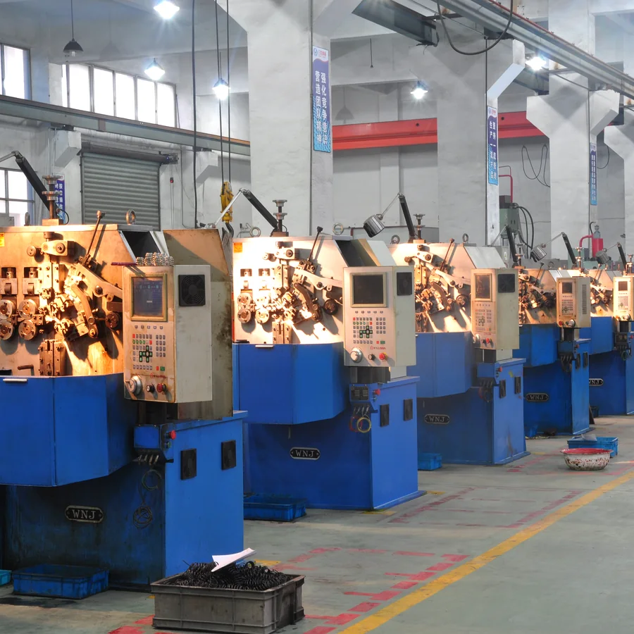 Real CNC spring forming machines in production